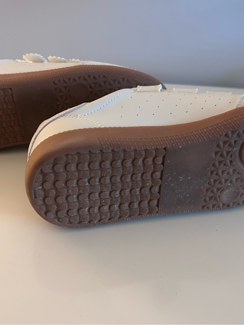 Steve Madden momentum white Velcro sneaker - Picture 12 of 13